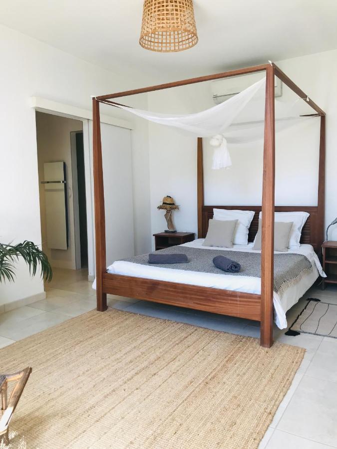 Ferme St Pierre Suite avec chambre et salon privé Chabeuil Esterno foto