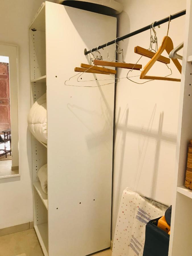 Ferme St Pierre Suite avec chambre et salon privé Chabeuil Esterno foto