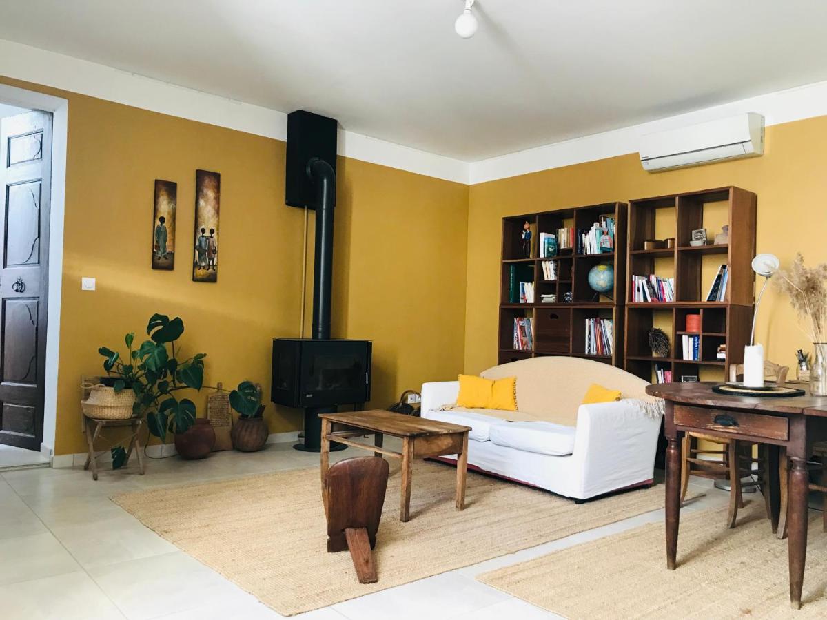 Ferme St Pierre Suite avec chambre et salon privé Chabeuil Esterno foto