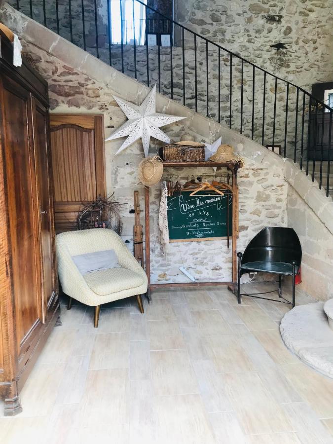 Ferme St Pierre Suite avec chambre et salon privé Chabeuil Esterno foto